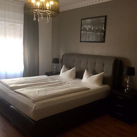 Hotel Monte Cristo Offenbach am Main Bagian luar foto