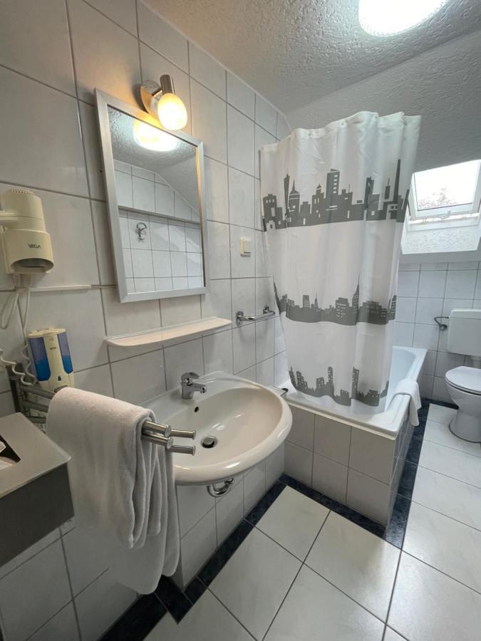 Hotel Monte Cristo Offenbach am Main Bagian luar foto