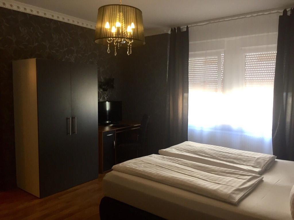 Hotel Monte Cristo Offenbach am Main Bagian luar foto