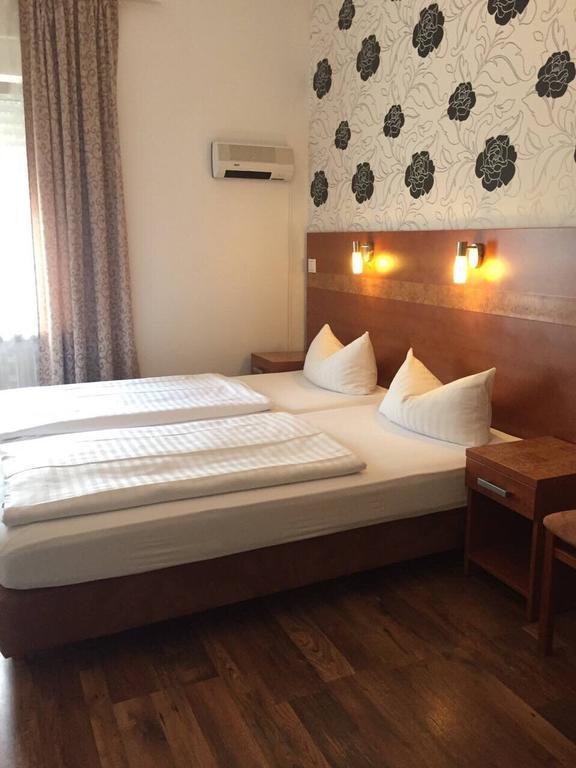 Hotel Monte Cristo Offenbach am Main Bagian luar foto
